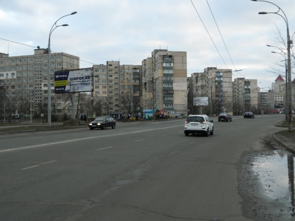 Щит 6x3,  просп. Героев Сталинграда, 42 (магазин "Сильпо")