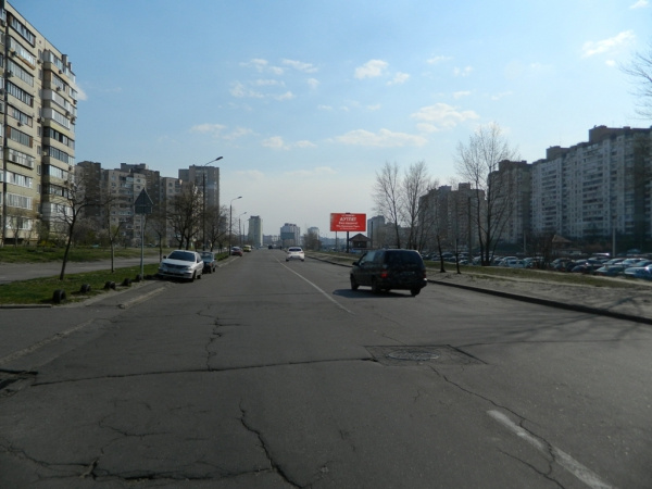 Щит 6x3,  ул. Оноре де Бальзака, 88/ ул. Милославская - ТЦ "Квадрат"