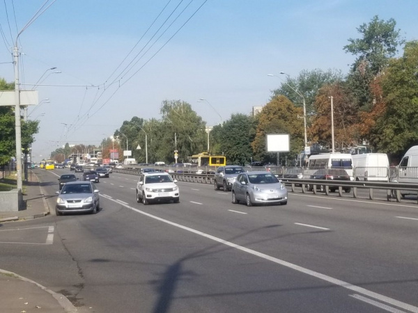 Скролл 3.14x2.3,  просп. Победы, 41, напротив "БрокБизнесБанк", направление из центра
