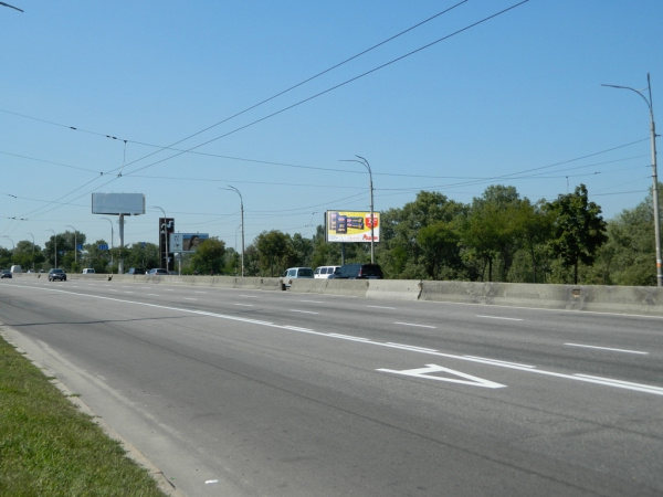Призма 6x3, просп. Генерала Ватутина, напротив ТРЦ "Скай Молл", маг. "АШАН" в напр. просп. С. Бандеры Призма 6x3, просп. Генерала Ватутина, напротив ТРЦ "Скай Молл", маг. "АШАН" в напр. просп. С. Бандеры