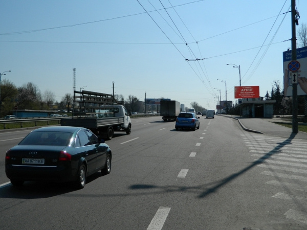 Щит 6x3,  ул. Б.Окружная /ул. Янтарная, остановка, ресторан "Сим-Сим", ТЦ "Диамант" в напр. Одесской пл.