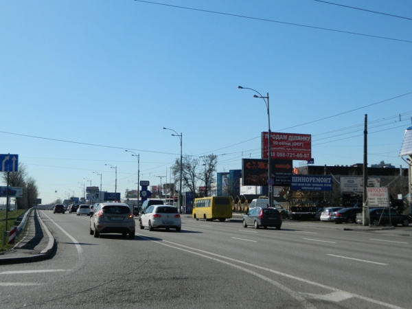 Щит 6x3,  ул. Б.Окружная / напр. ресторана "САЖА" в напр. Одесской пл. (нижний)